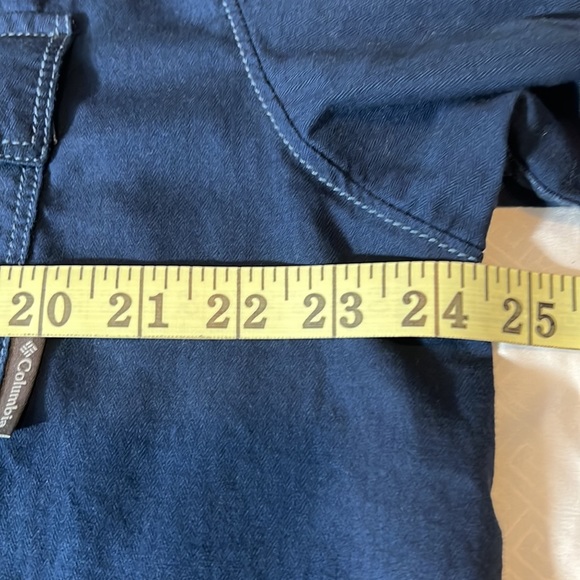 Columbia sport top. - Picture 9 of 11